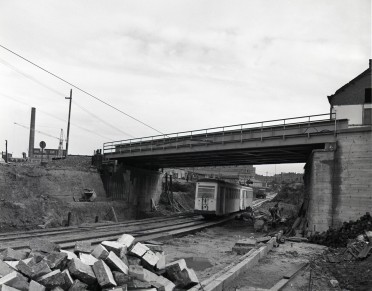 La Louvière-Centre - SNCB Z08113C (1).jpg